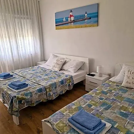 Riviera, Starigrad Paklenica * Stari Grad (Hvar)